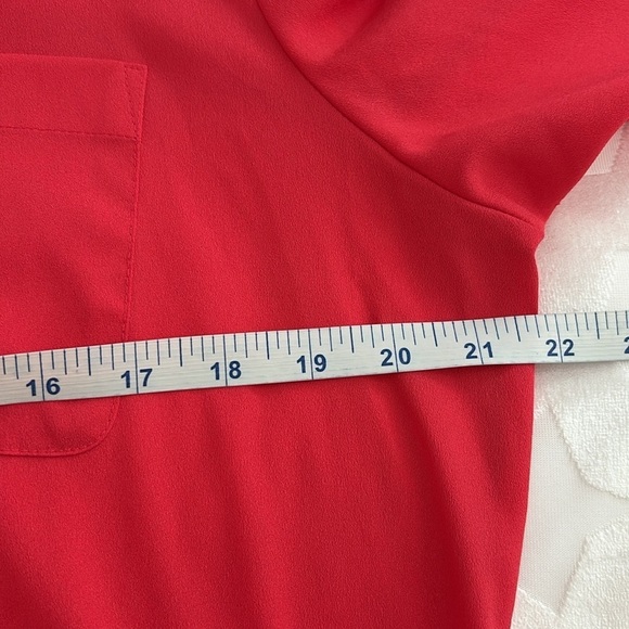 Calvin Klein Bright Red, Long Sleeve Cold Shoulder High/Low Blouse.  Size XL - Picture 7 of 11